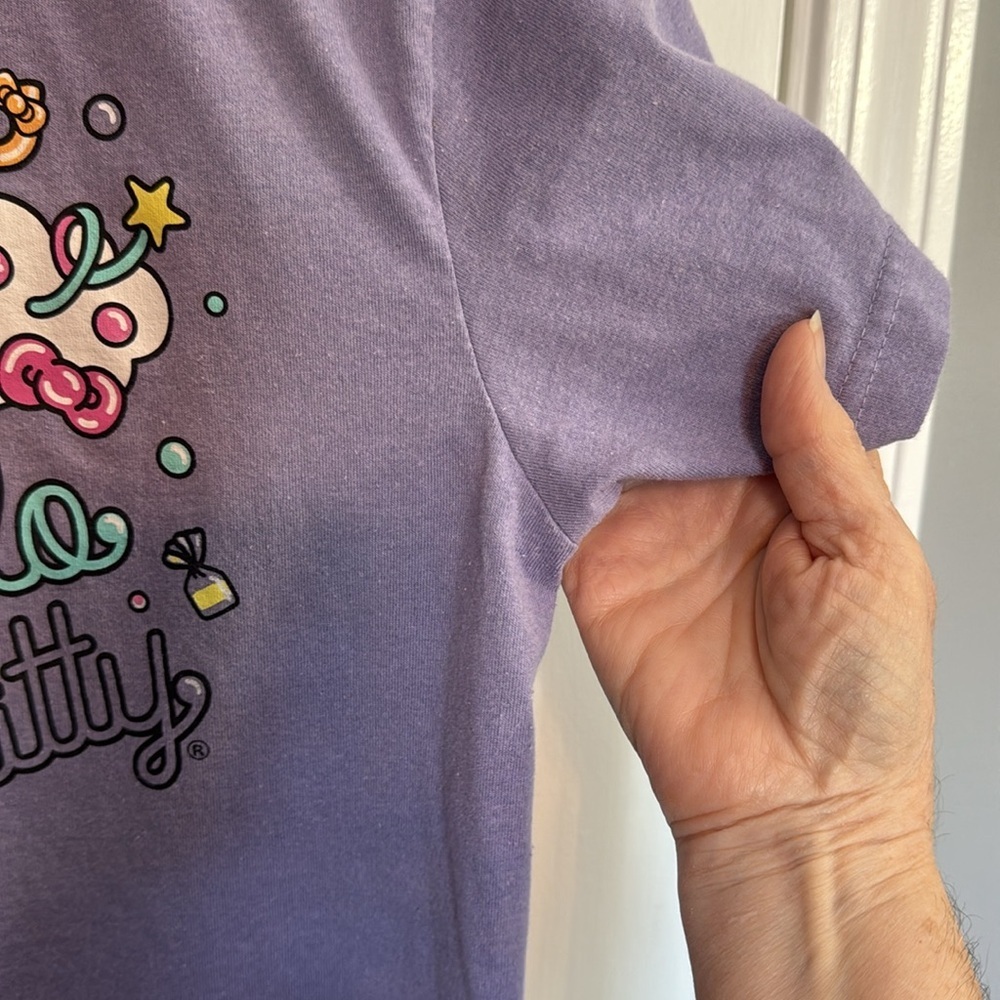 Hello Kitty Lavender Tee - Picture 4 of 5